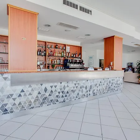 Fabilia Family Hotel Lido di Classe-2